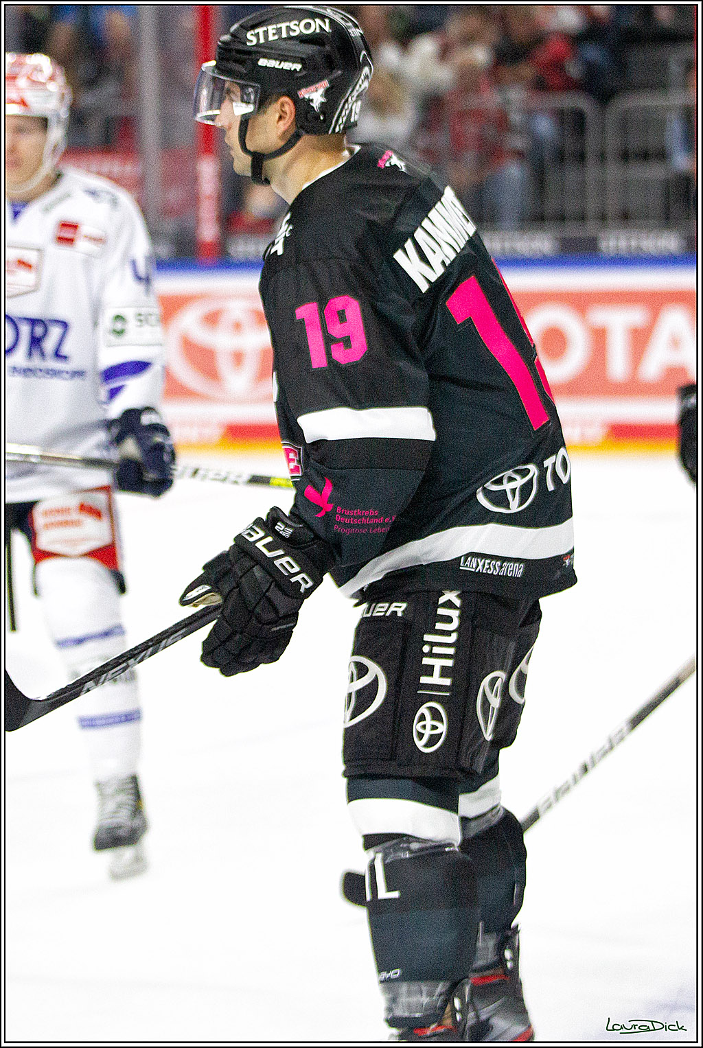 PENNY DEL;  Koelner Haie - Schwenninger Wild Wings; Koeln, 08.10.2021